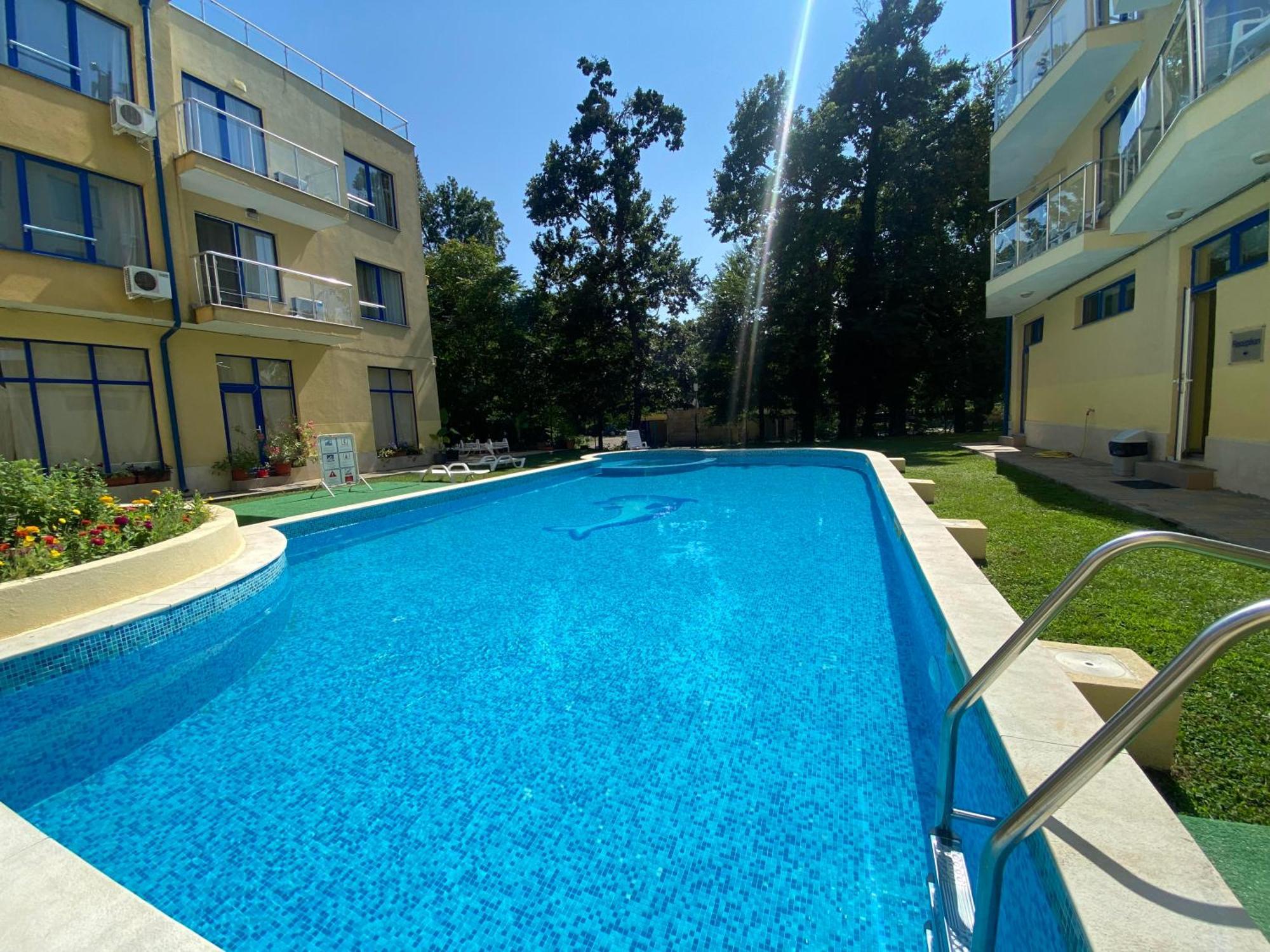 פרימורסקו Solei Apartments מראה חיצוני תמונה